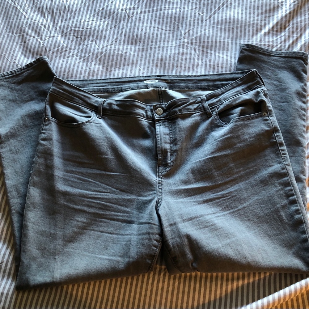 Super skinny grey jeans